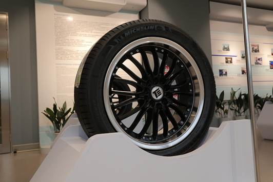 斯特的极致天窗工艺瓦力棋牌遇见伟巴(图9)